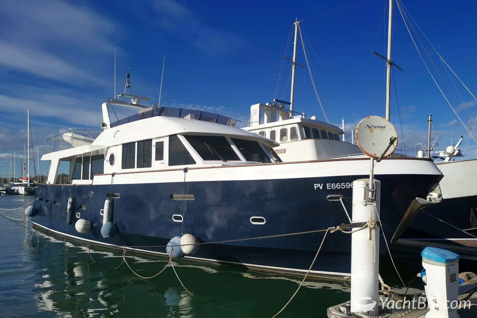 Ontdek de wereld in comfort: de Marcelo Penna Trawler 70