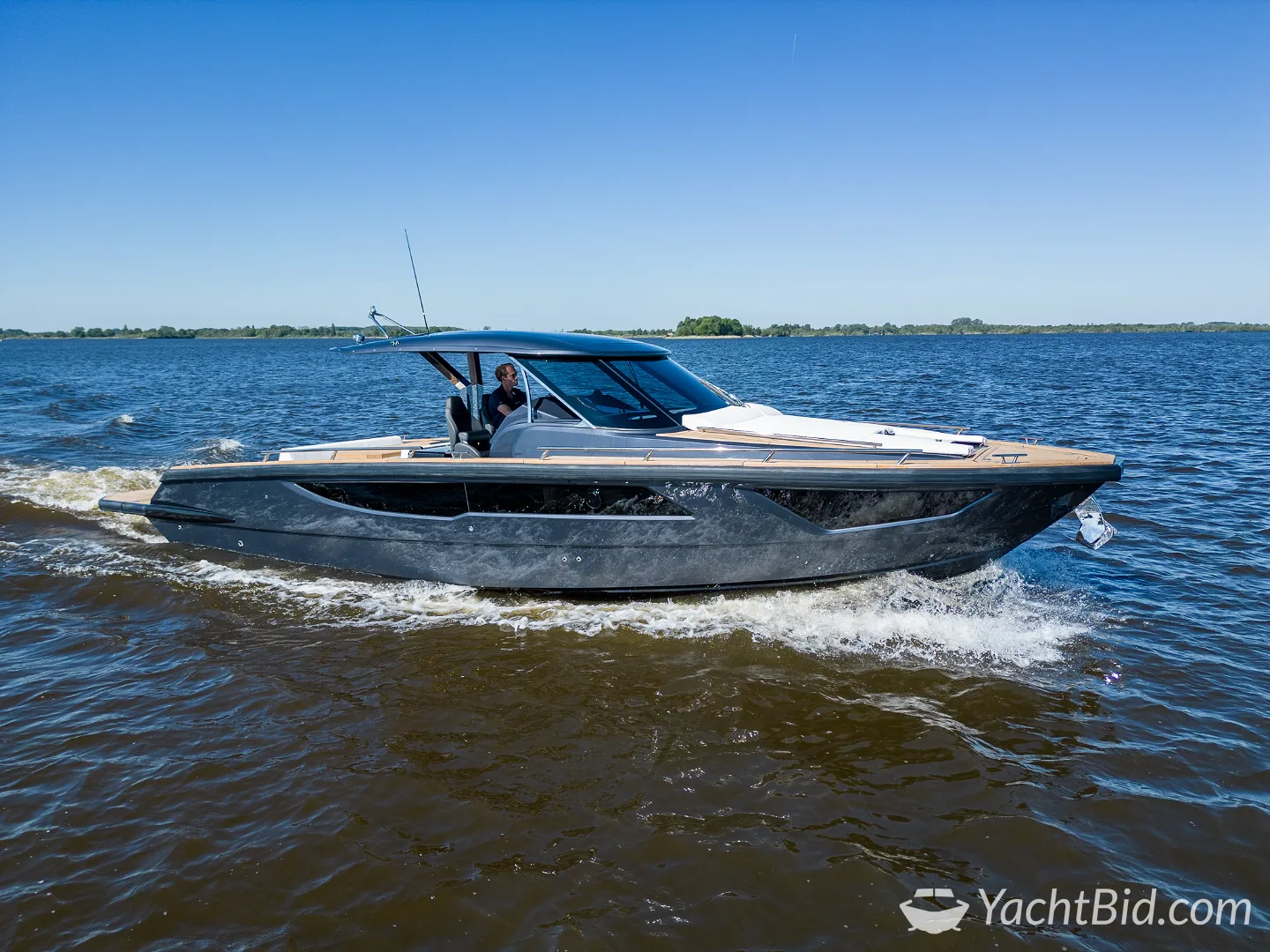 Sportieve luxe en snelheid: de Focus Forza 37 in veiling