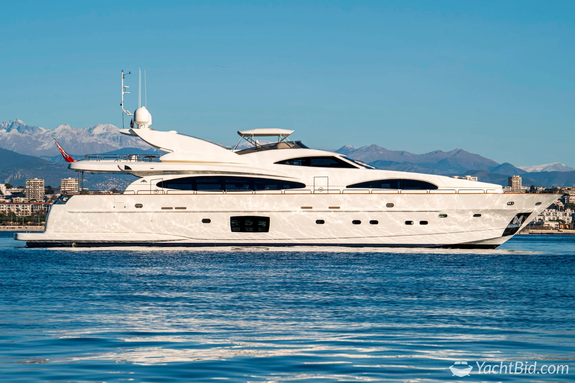 Mediterrane elegantie en prestaties: de Astondoa 102 GLX in veiling