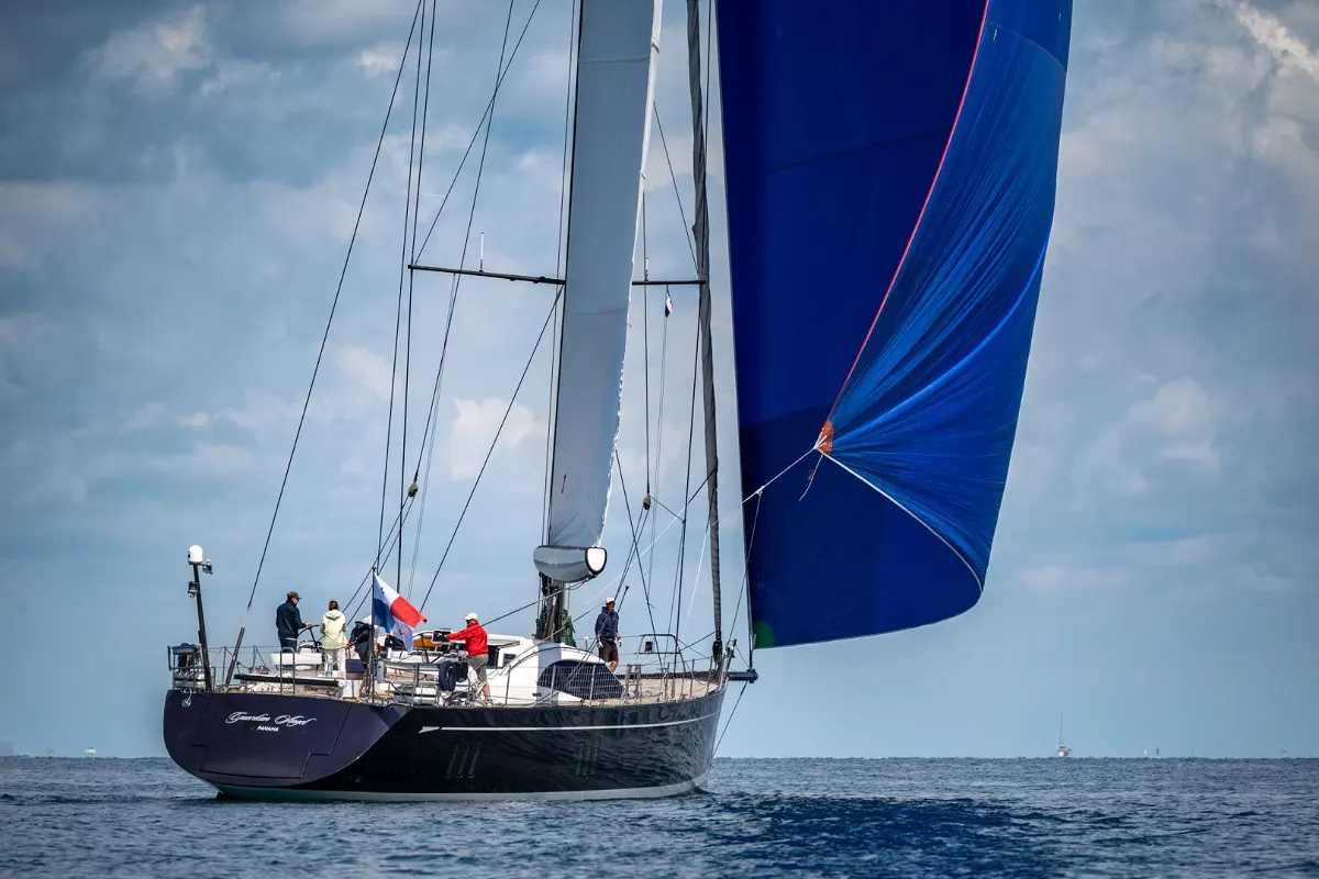 Oyster 885 7