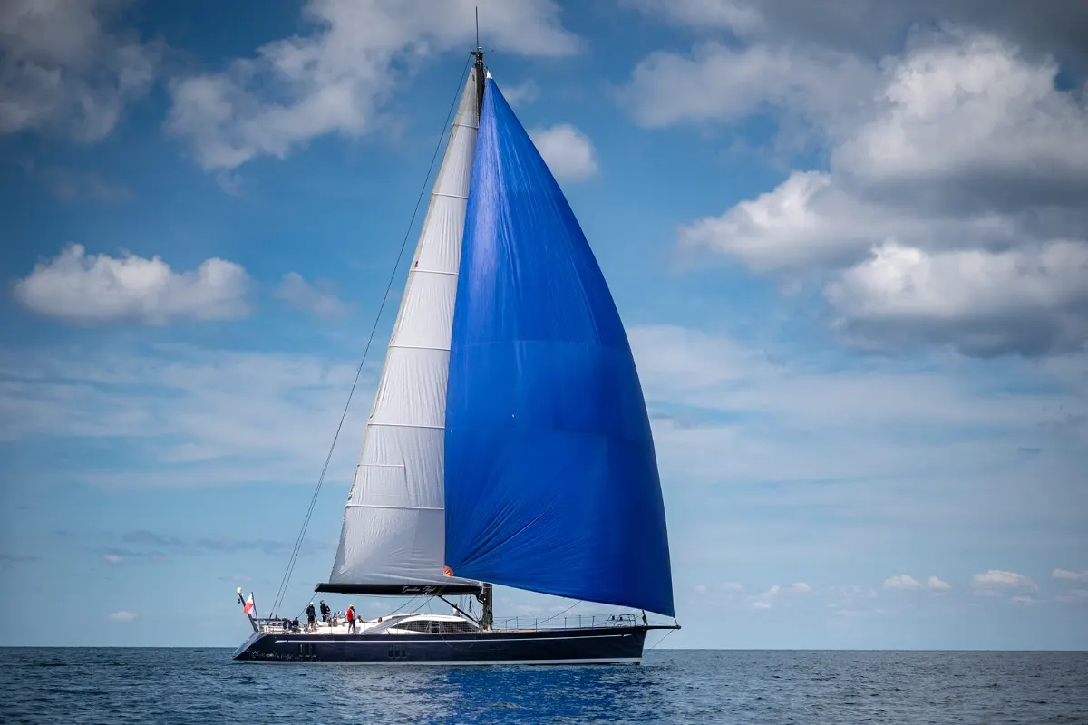 Oyster 885 23