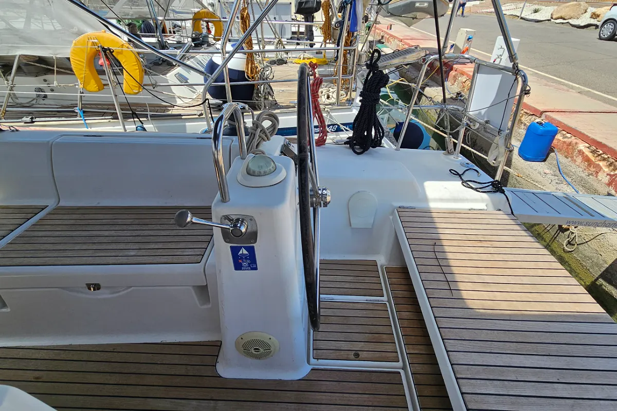 Dufour 460 Grand Large 12