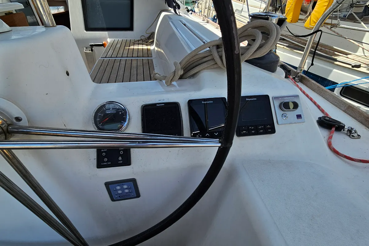 Dufour 460 Grand Large 13