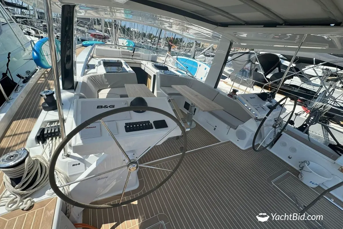 Hanse 588: NO RESERVE 12