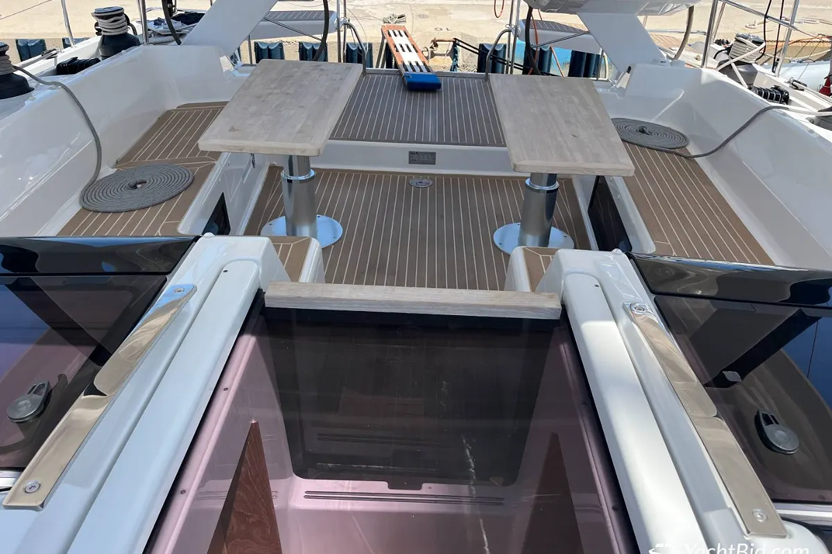 Hanse 588: NO RESERVE 13