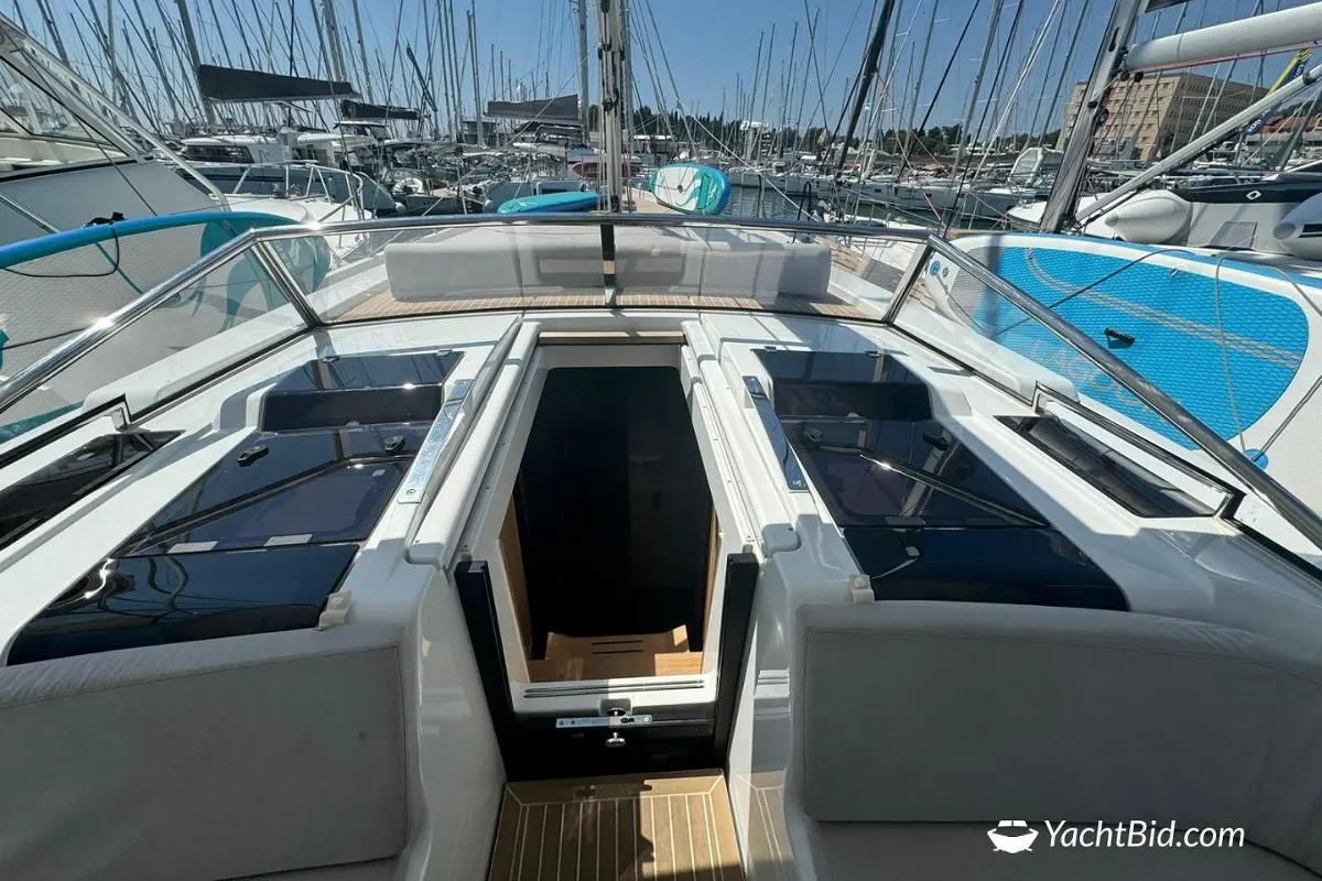 Hanse 588: NO RESERVE 22