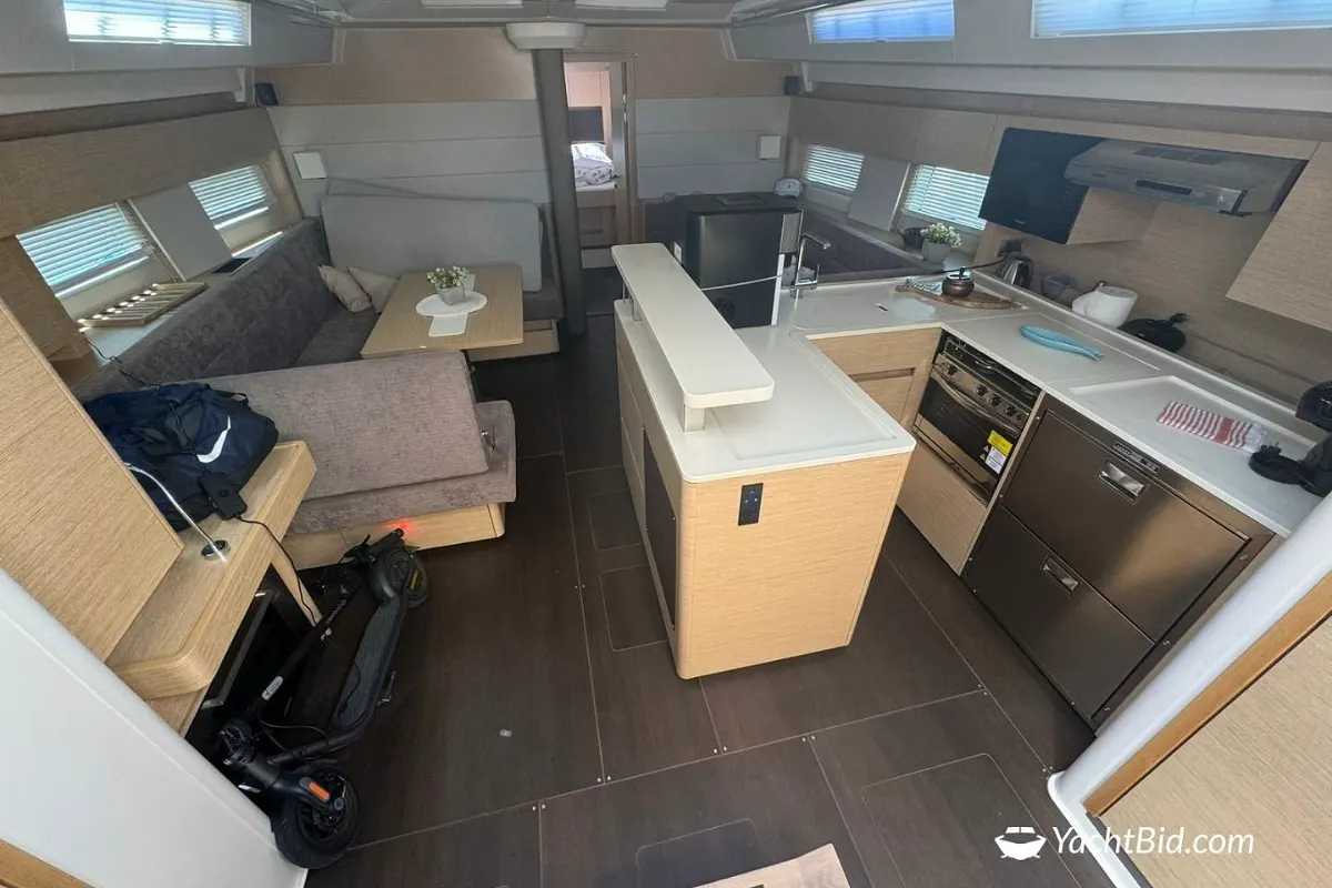 Hanse 588: NO RESERVE 34