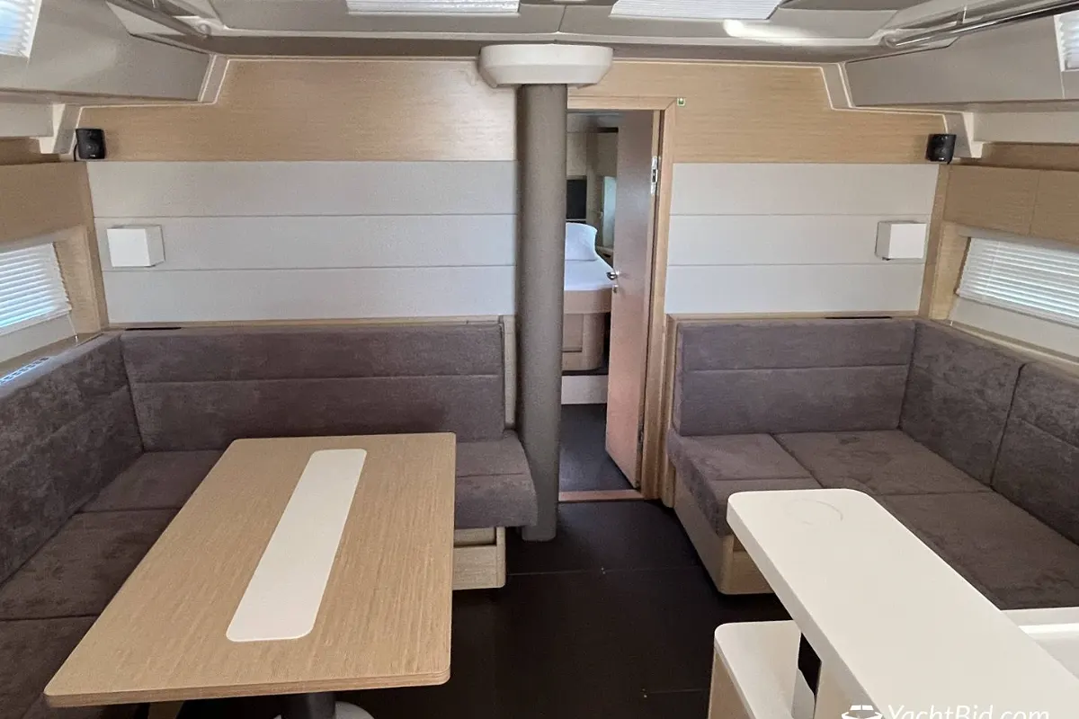 Hanse 588: NO RESERVE 58