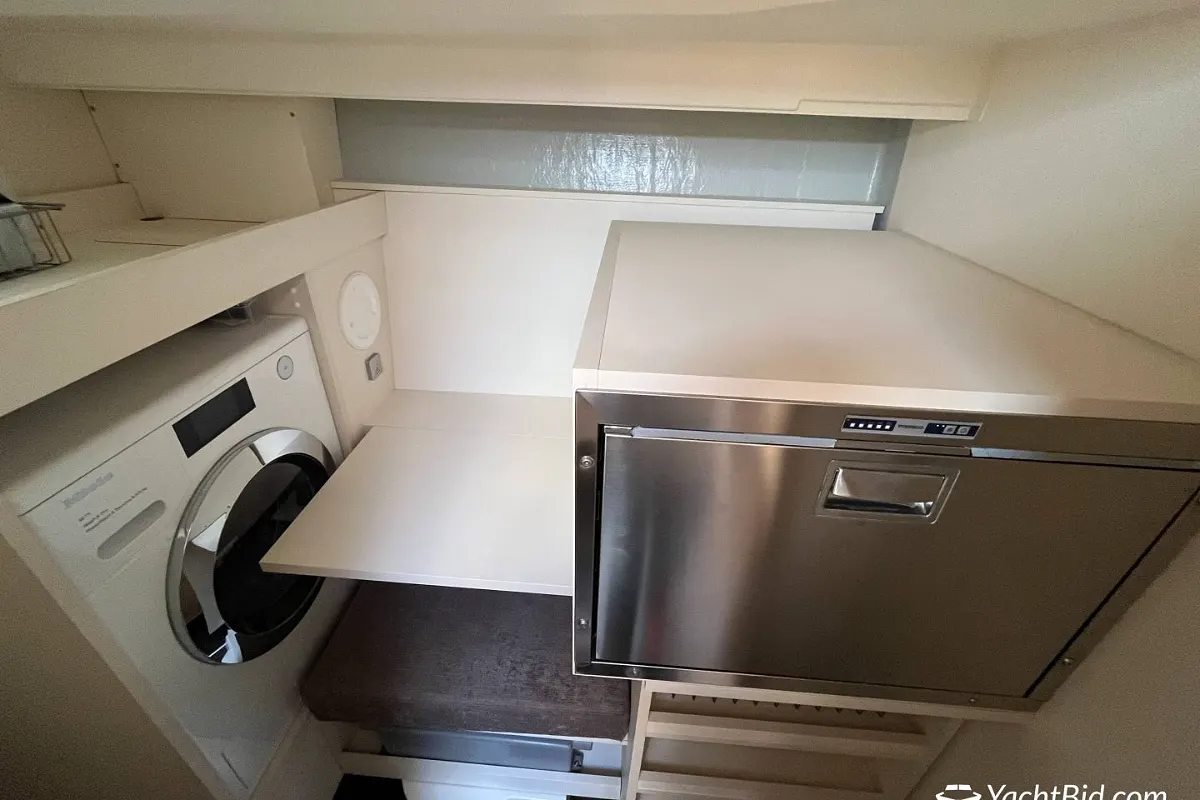 Hanse 588: NO RESERVE 62