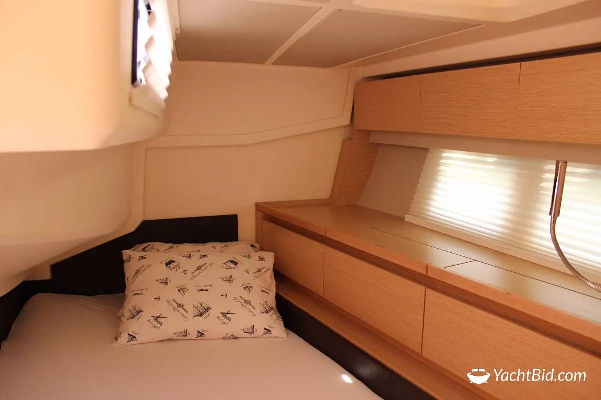 Hanse 588: NO RESERVE 64