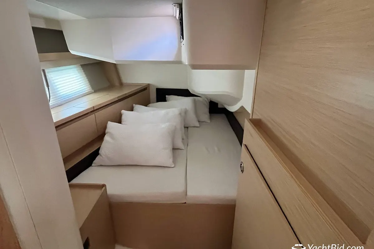 Hanse 588: NO RESERVE 65