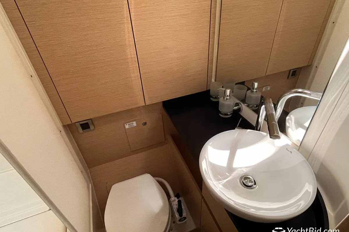 Hanse 588: NO RESERVE 67