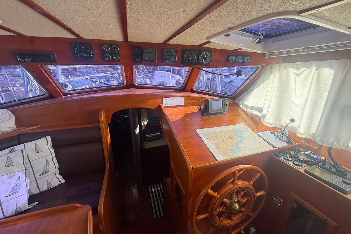 Nauticat 40 24