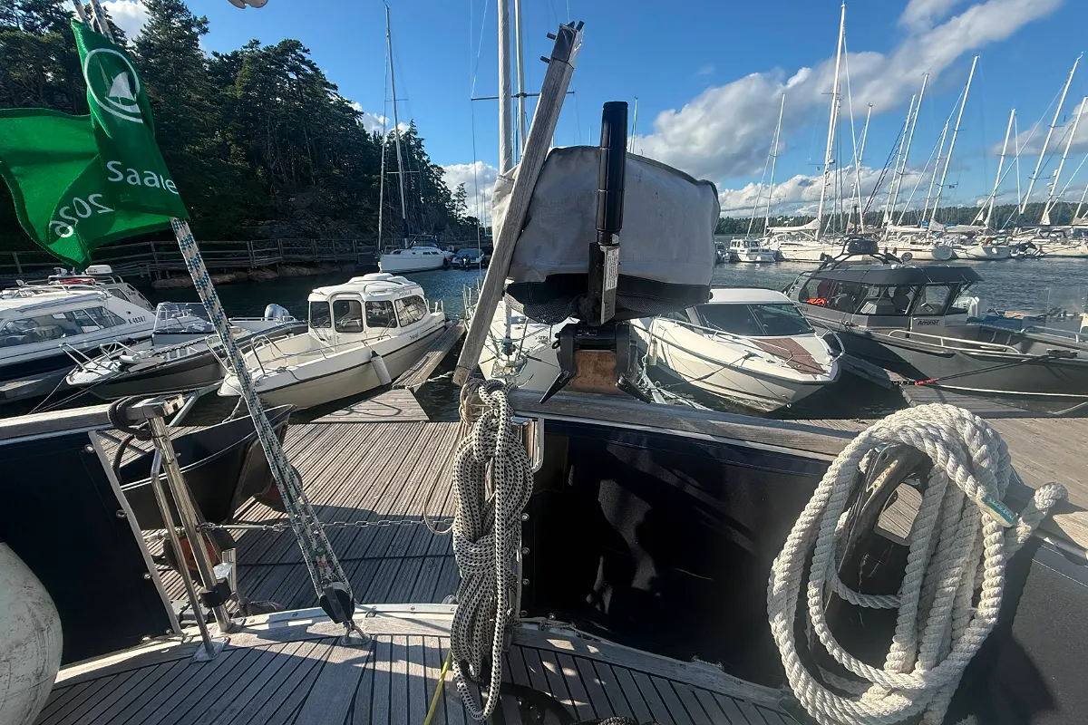 Nauticat 40 15