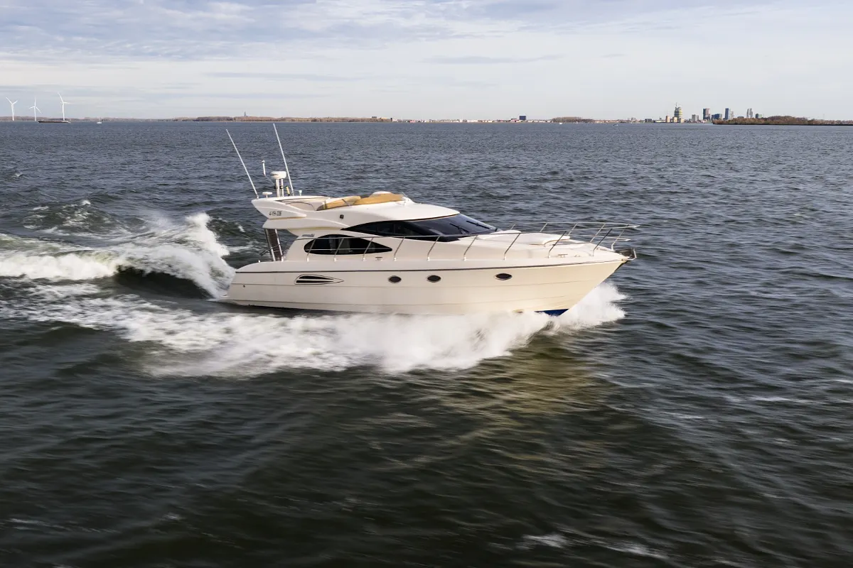 Astondoa 464 4