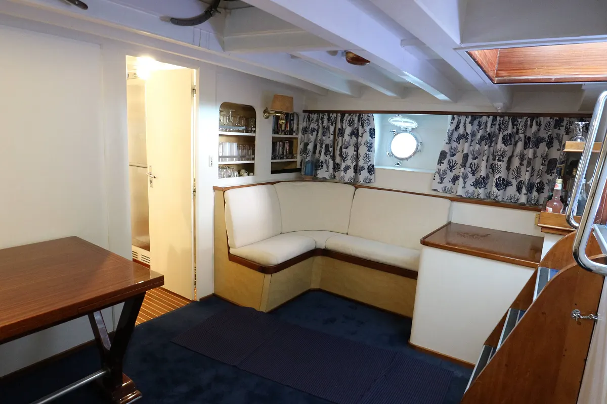 Classic Motor Yacht Philmarbe 30