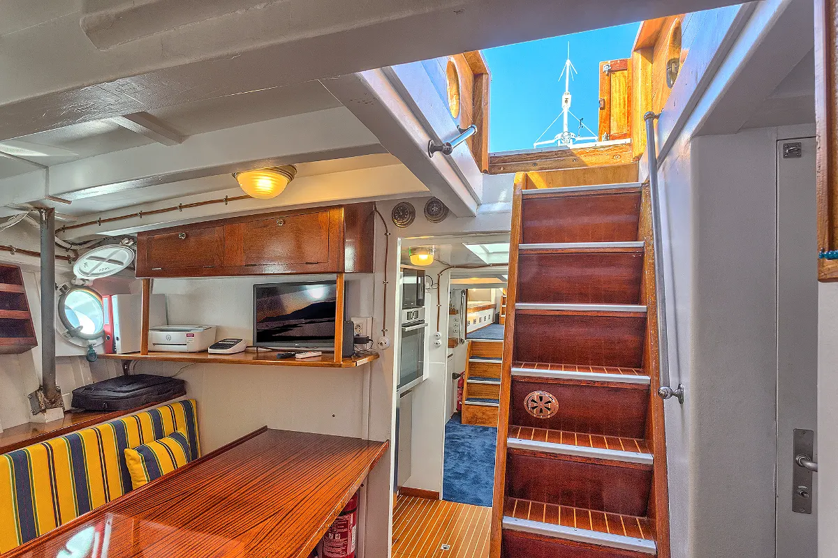 Classic Motor Yacht Philmarbe 43