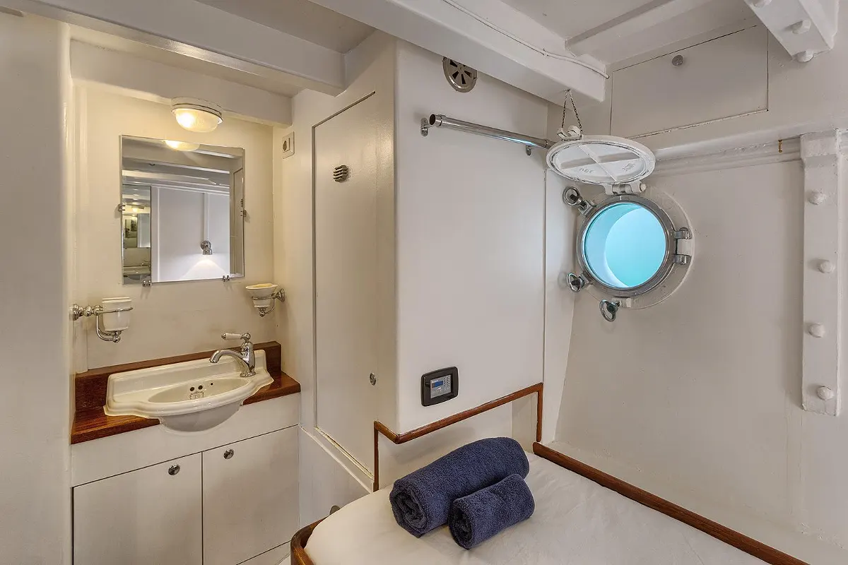 Classic Motor Yacht Philmarbe 53