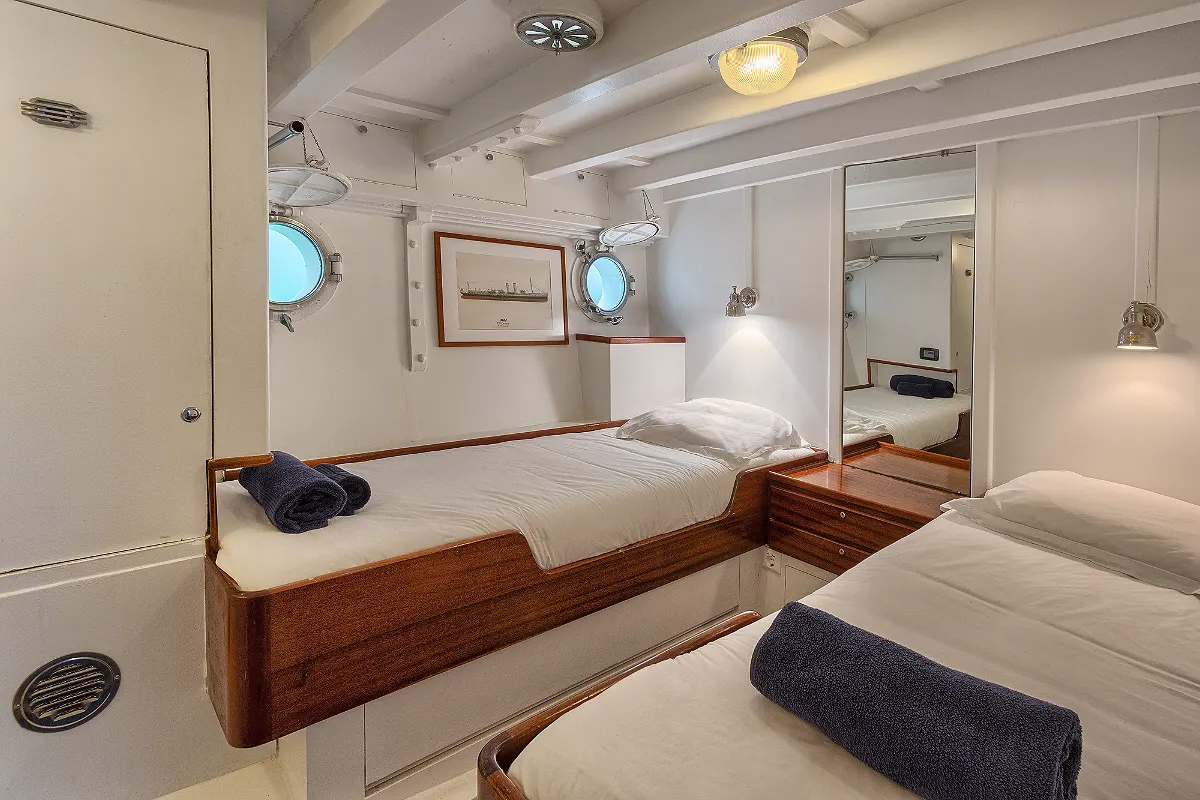 Classic Motor Yacht Philmarbe 70