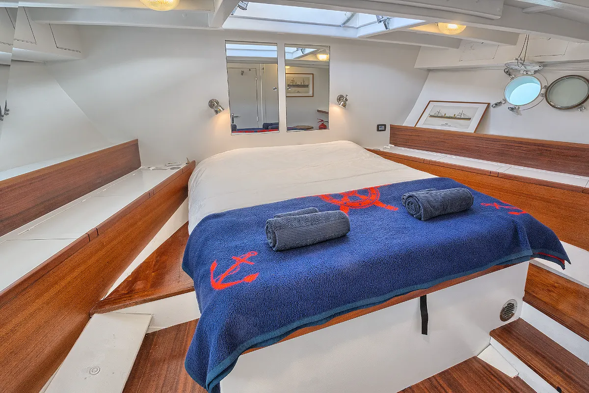 Classic Motor Yacht Philmarbe 7