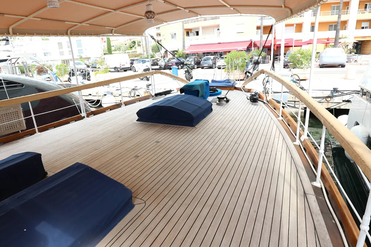 Classic Motor Yacht Philmarbe 14