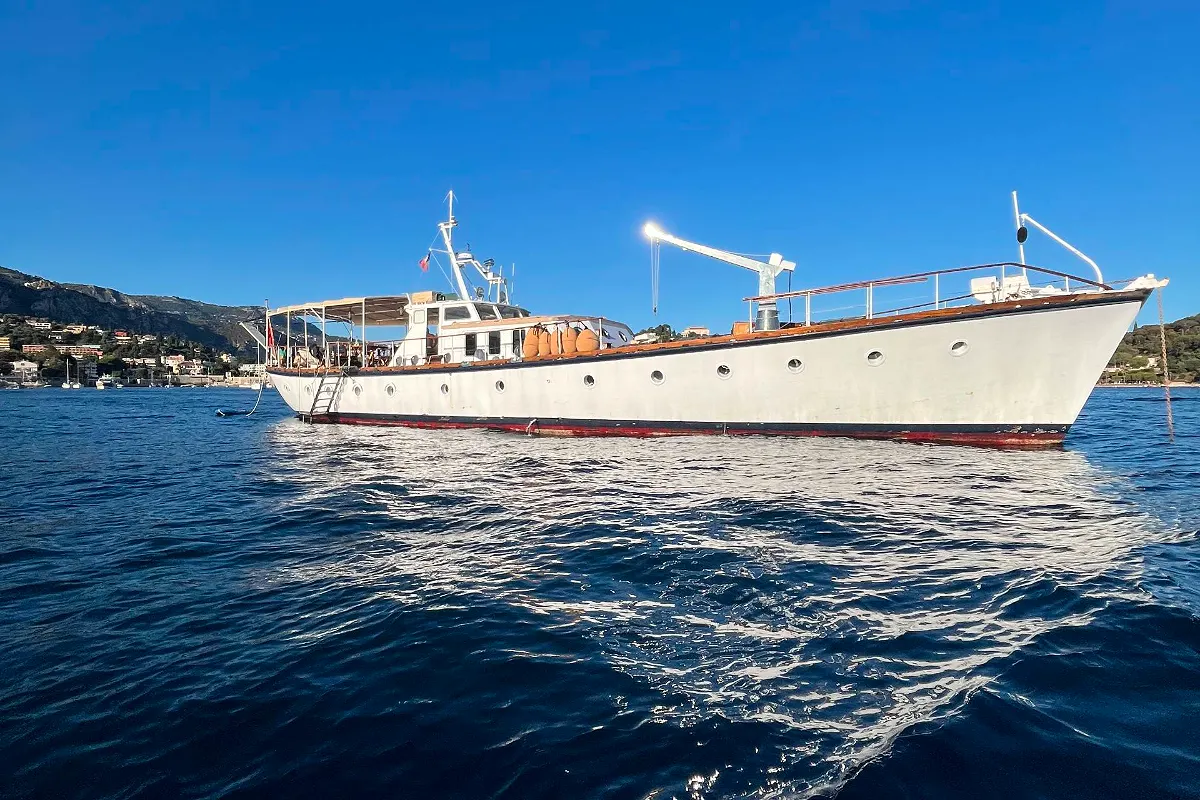 Classic Motor Yacht Philmarbe 8