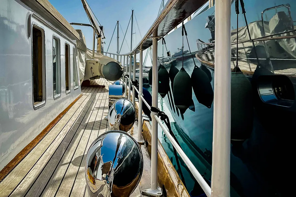 Classic Motor Yacht Philmarbe 23