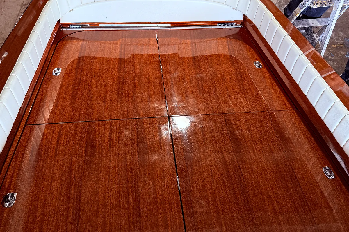 Riva Aquarama 220 21