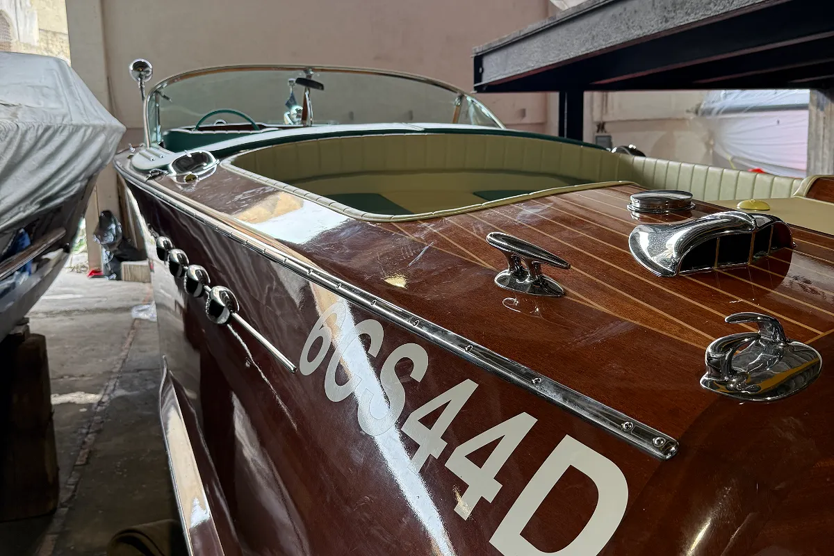 Riva Aquarama 220 107