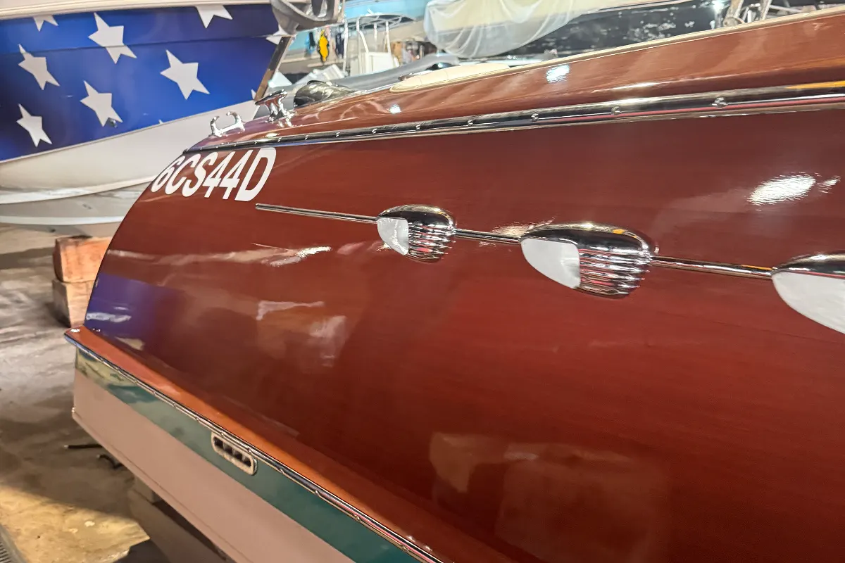 Riva Aquarama 220 99