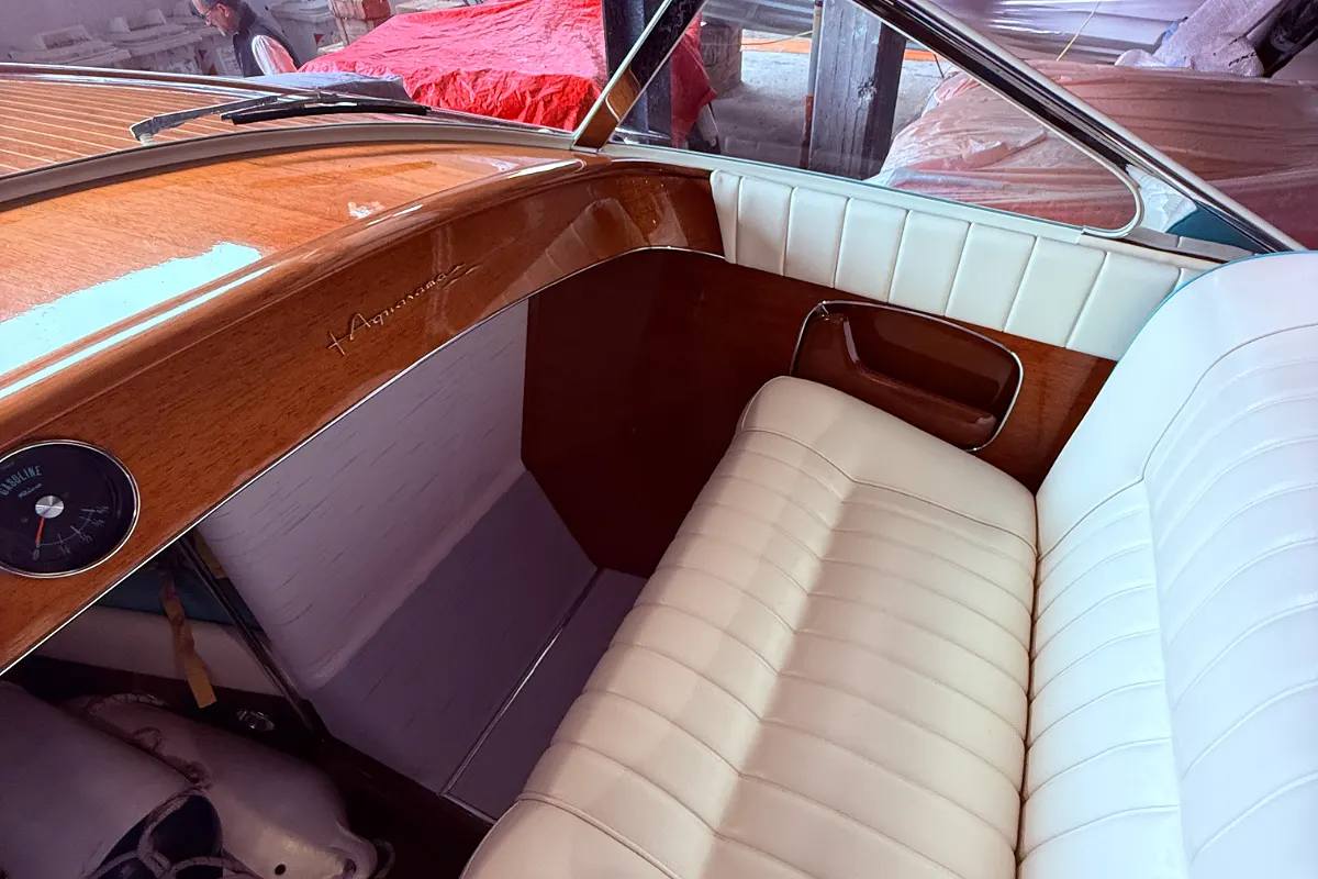 Riva Aquarama 220 30