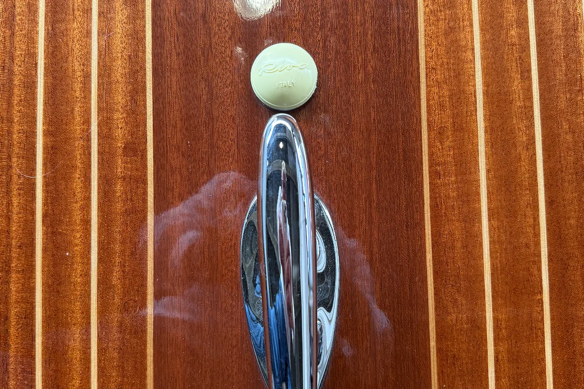 Riva Aquarama 220 56