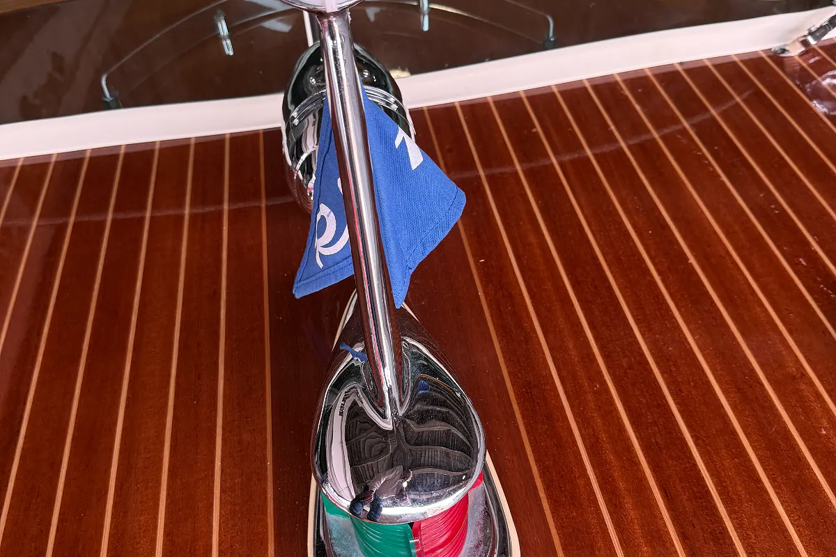 Riva Aquarama 220 53
