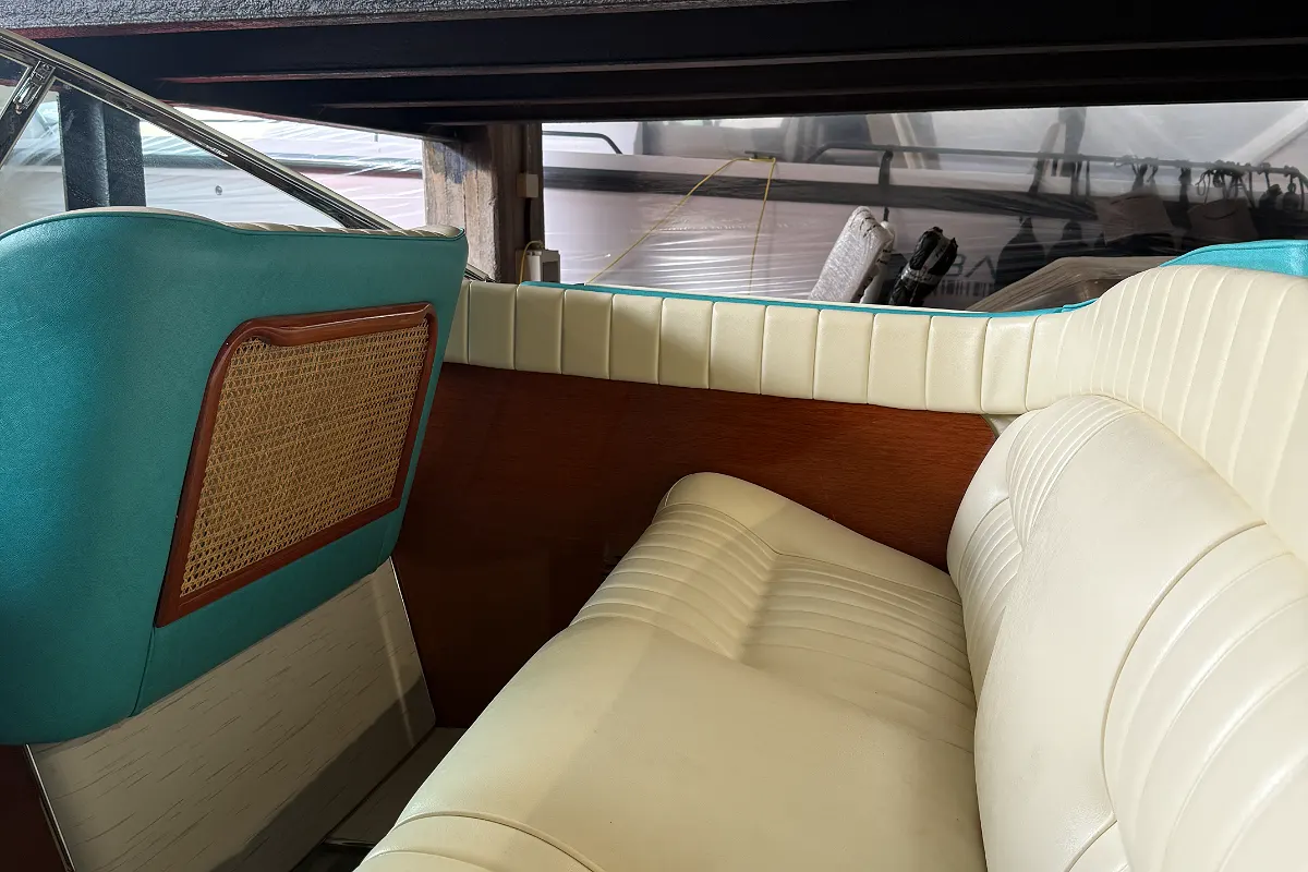 Riva Aquarama 220 70