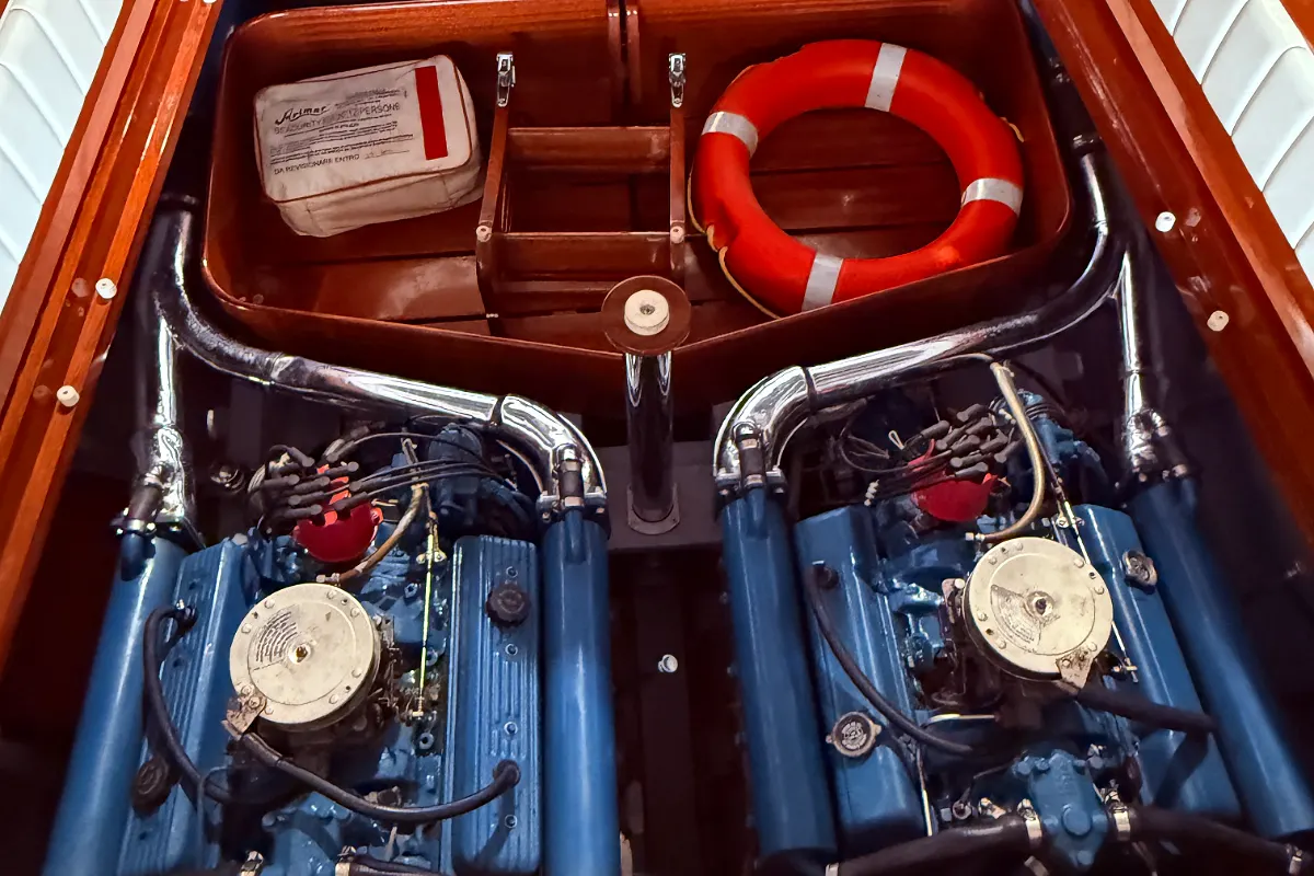 Riva Aquarama 220 122