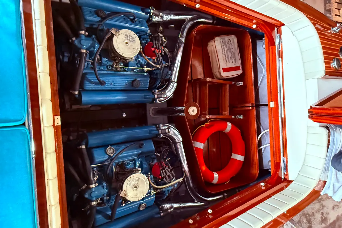 Riva Aquarama 220 22