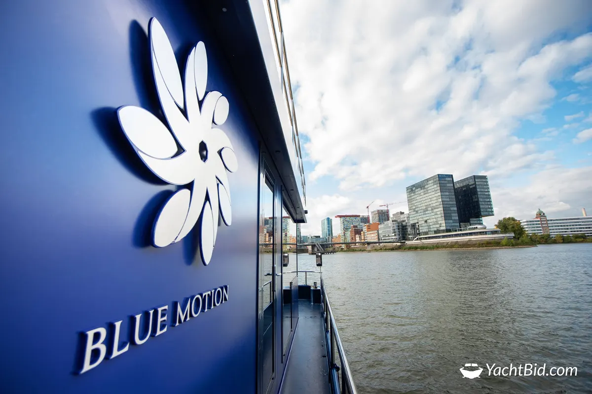 Cruising Home Traveller XL Blue Motion 10