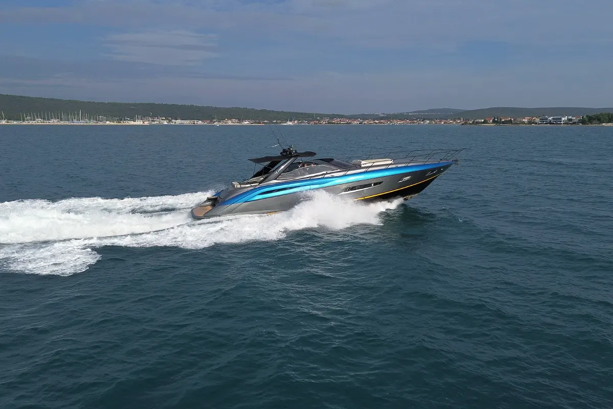 Sunseeker Predator 56 12