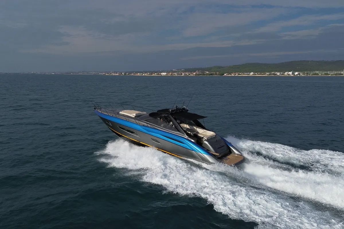 Sunseeker Predator 56 13