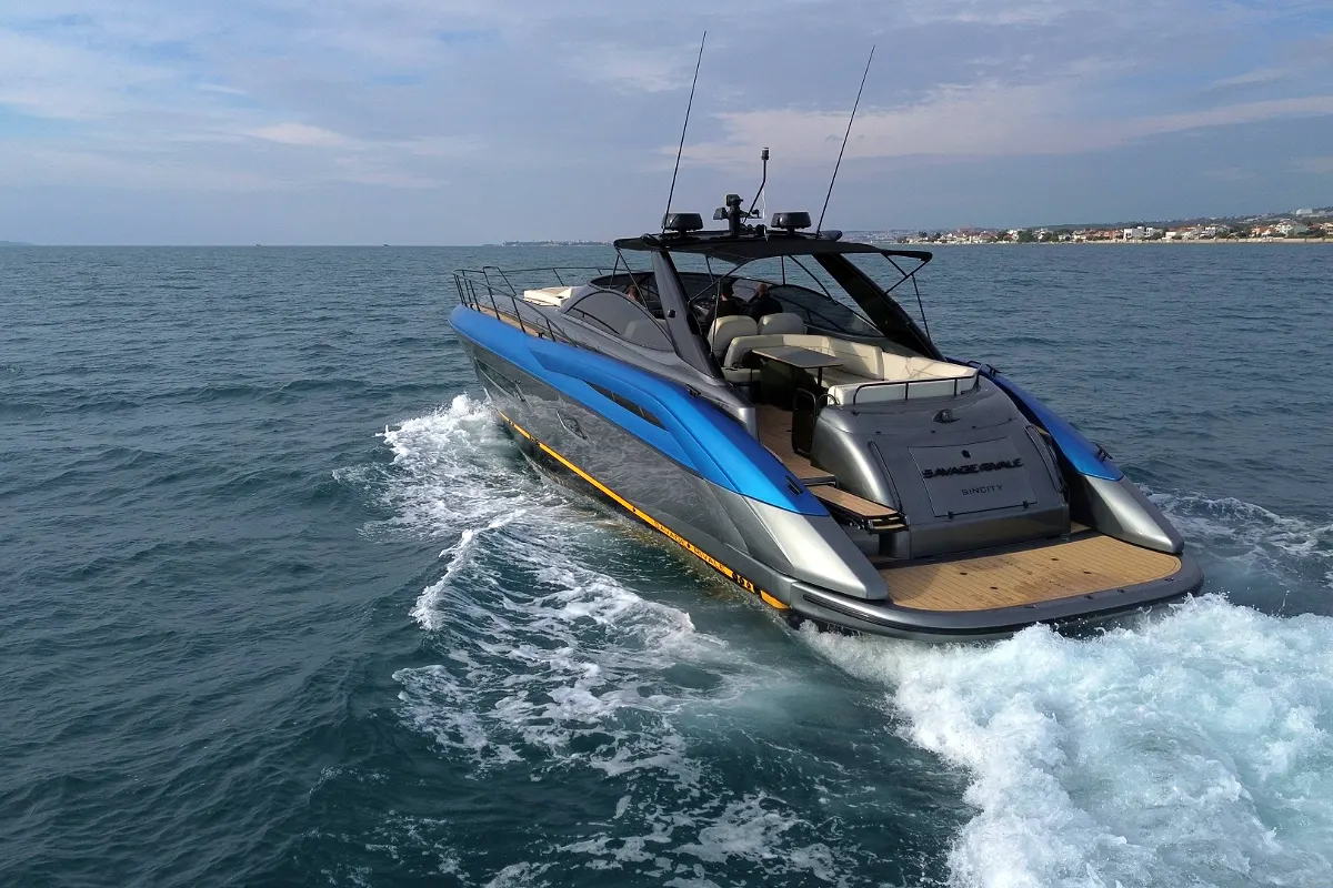 Sunseeker Predator 56 8