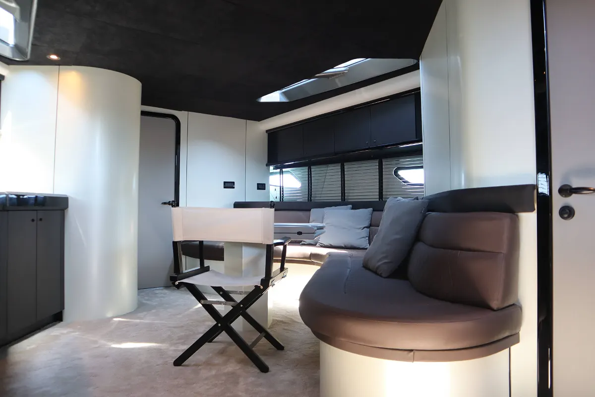 Sunseeker Predator 56 50