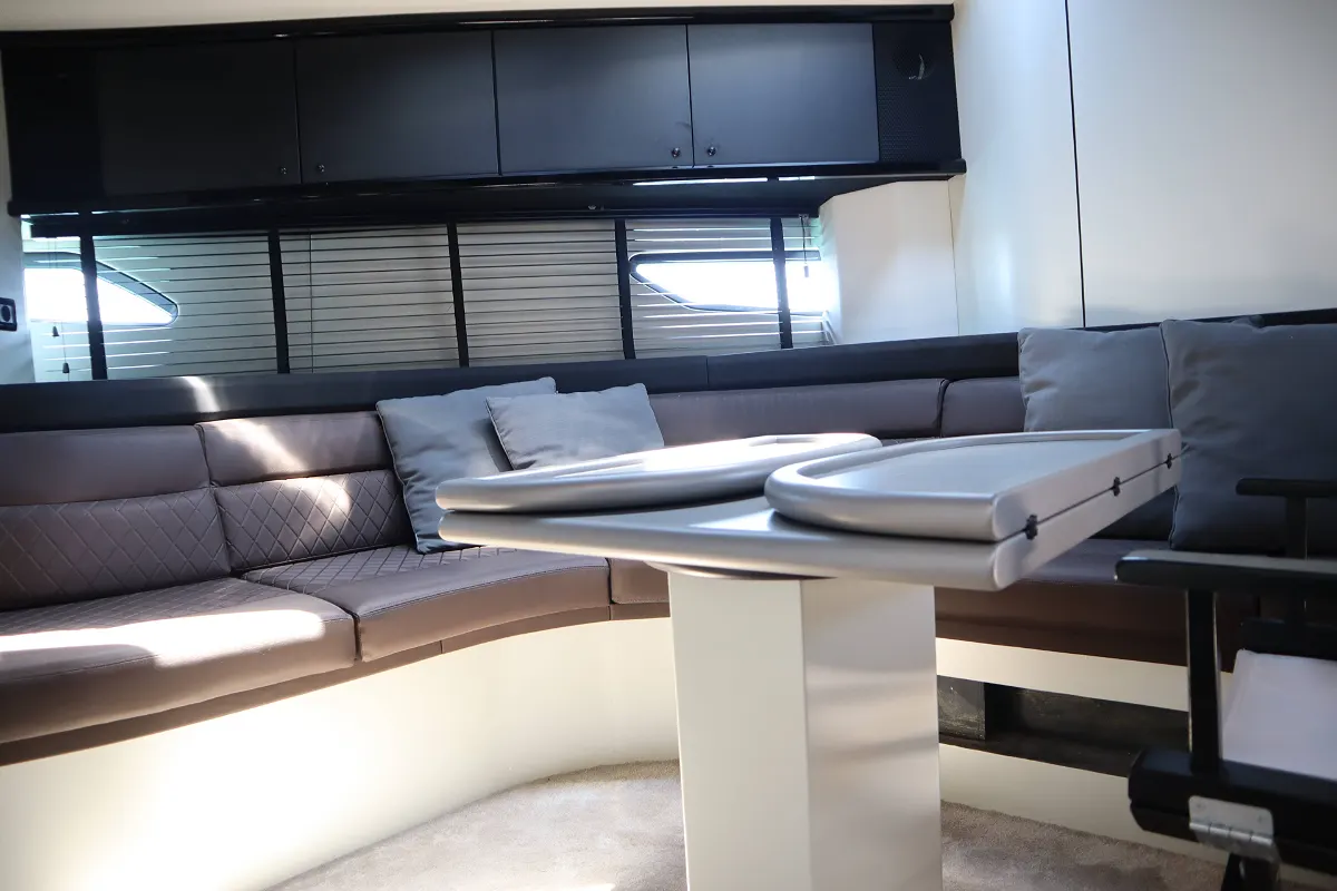 Sunseeker Predator 56 55