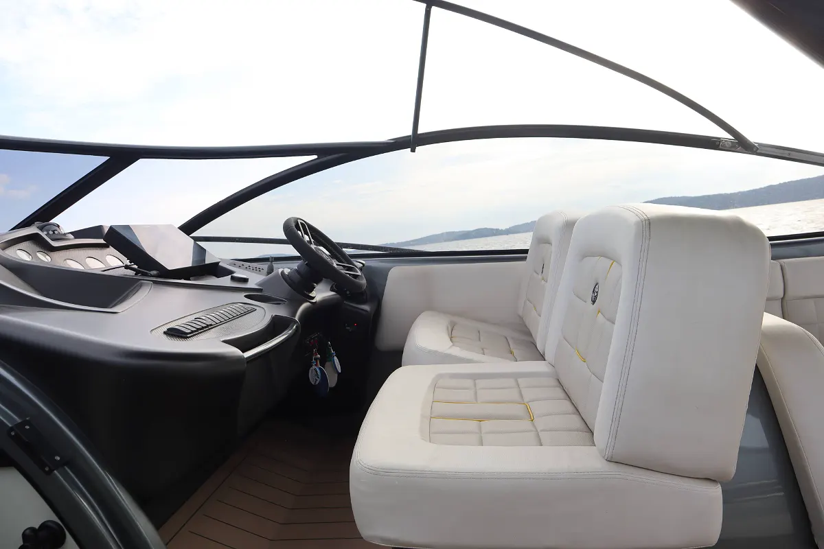 Sunseeker Predator 56 27