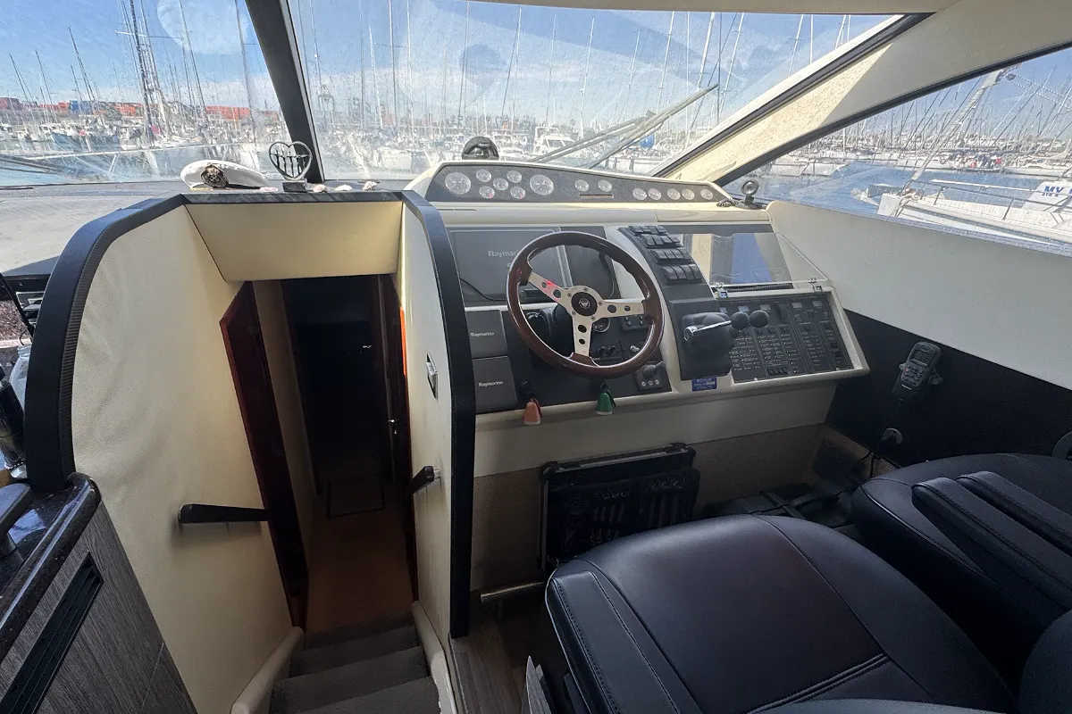 Fairline Phantom 50 73