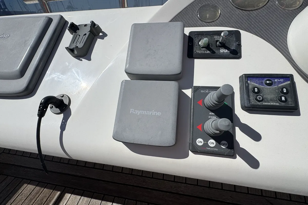Fairline Phantom 50 41