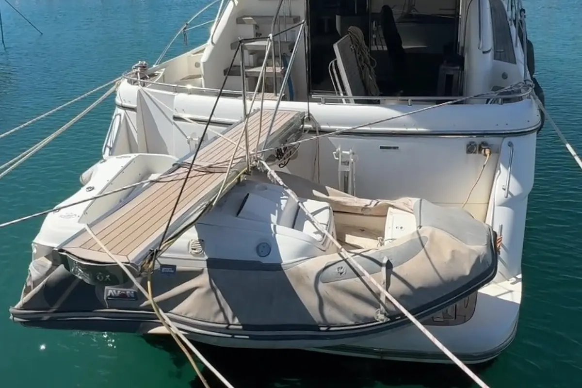 Fairline Phantom 50 51