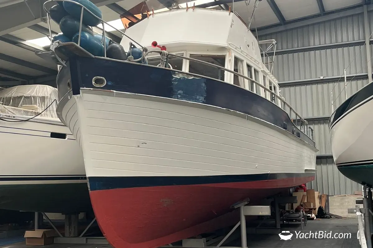 Grand Banks 42 7