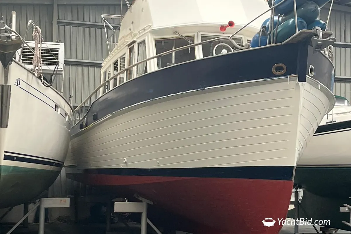 Grand Banks 42 8