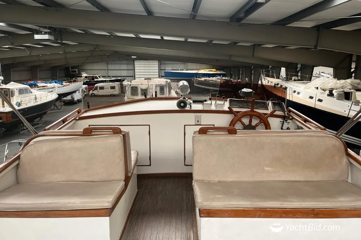 Grand Banks 42 21