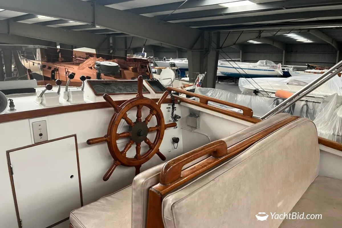 Grand Banks 42 24